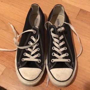 Black converse